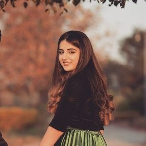 Meet your Posher, Ammara